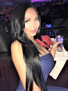 AMINA - Escort Dubai Call Girls | Girl in Dubai