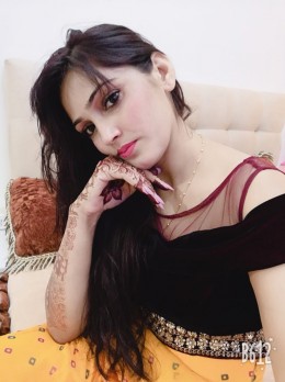 Shivanshika - Escort Jiya Malhotra | Girl in Dubai