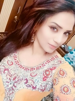 Indian Model Akruti - Escort JEENAL | Girl in Dubai