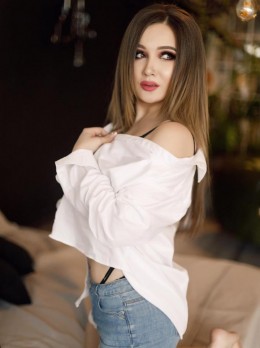 Fiza - Escort SABRINA | Girl in Dubai
