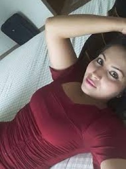 Pakistani Escort in Dubai - Escort Noshi | Girl in Dubai