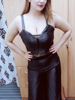 Dua Khan - Escort VIP Top | Girl in Dubai