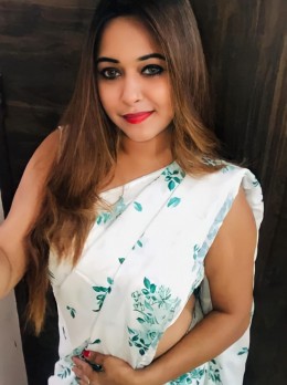 Indian Model Ashi - Escort Mersedes | Girl in Dubai