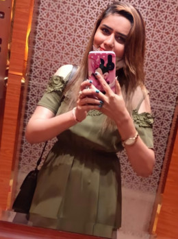 Model Haya - Escort pooja | Girl in Dubai