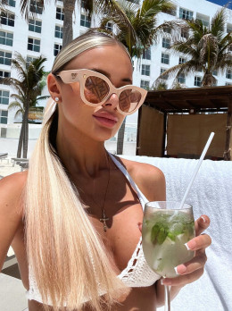 Escort in Dubai - Samanta